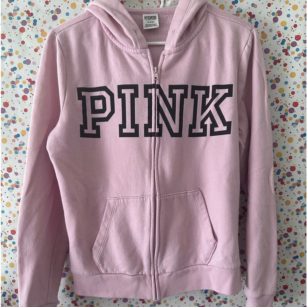 VS pink sweater